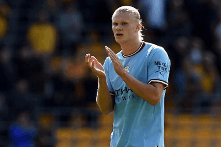 哈兰德全场数据：6次射门4次射正，错失1次得分机会