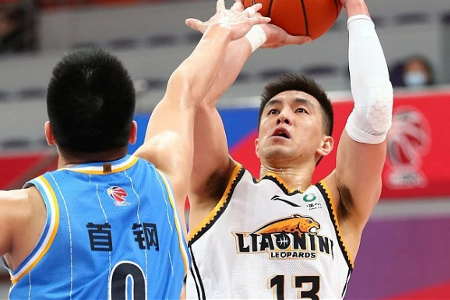 周二篮球精选 CBA 广州龙狮 VS 辽宁本钢