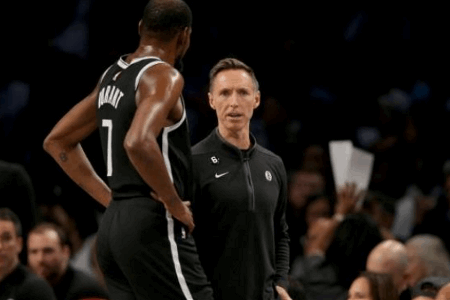 又当爹又当妈！杜兰特21投11中空砍32分3板2助1断4帽