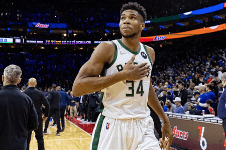 竞篮周三304 NBA 篮网 VS 雄鹿