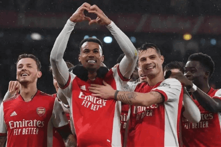 竞足周四001 欧联 埃因霍温 VS 阿森纳