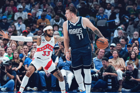 NBA-东契奇35+8+6 阿奴诺比27+7+5断 独行侠力克猛龙