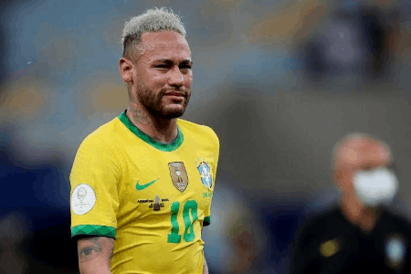 蒂特：内马尔能用进球助攻直接帮助巴西队，他是球队重要仰仗