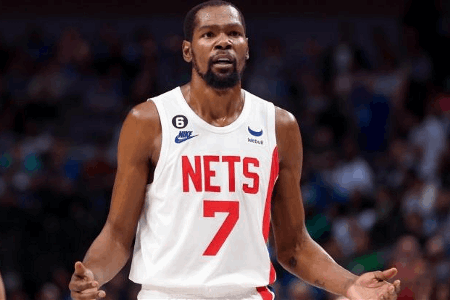 杜兰特：联盟里没人想让我一打一 这说明了我有多么的优秀