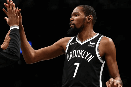 杜兰特取得对尼克斯的13连胜 2013年以来就没输过