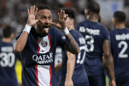 罗纳尔多：内马尔用表现证明自己值得信任，希望他是世界杯主角