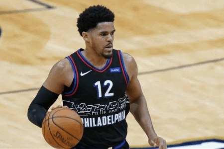 76人将托拜厄斯-哈里斯放进交易谈判