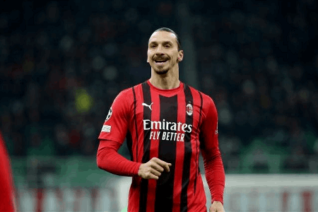 米体：伊布将在1月底至2月初重返赛场，而不是世界杯后立刻复出