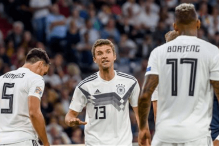 竞足周三010 世界杯 德国 vs 日本