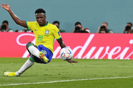 巴西连续17场世界杯小组赛不败，赛事历史首队