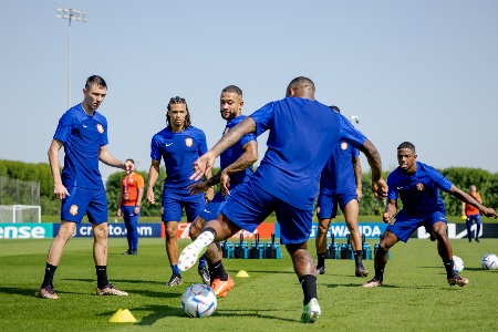 竞足周二034 世界杯 卡塔尔 VS 荷兰