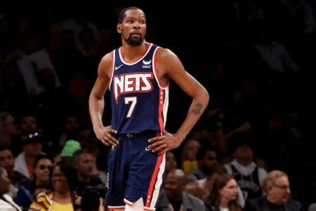 杜兰特：赛前不知道会爆发 有时候我热身时很准但比赛中不准