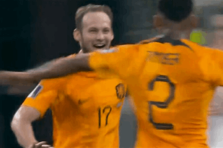 布林德补时破门，荷兰2-0领先美国！