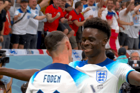 福登边路送低传，萨卡抢点破门