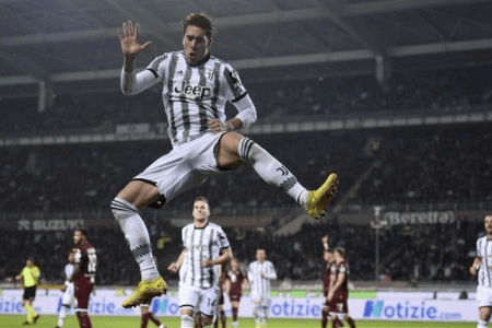 曼联等队关注弗拉霍维奇，除非报价丰厚否则尤文无意出售