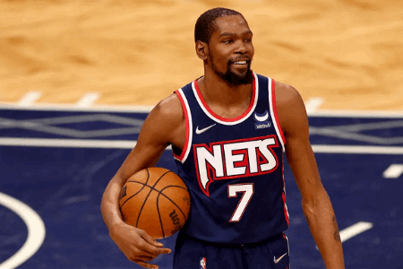 沃恩谈KD休战：他每场比赛都倾尽所有 我关注的是他和球队的未来