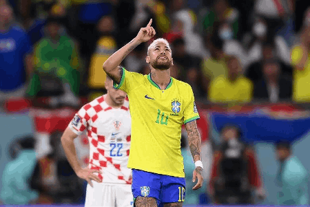 内马尔：即使伤口需要一段时间愈合，我们也必须继续前进