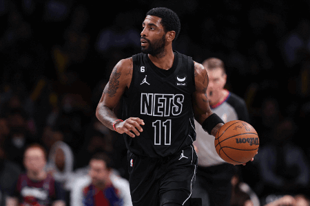 关键先生！欧文本赛季末节场均得8.3分 出场超10场球员中联盟第一