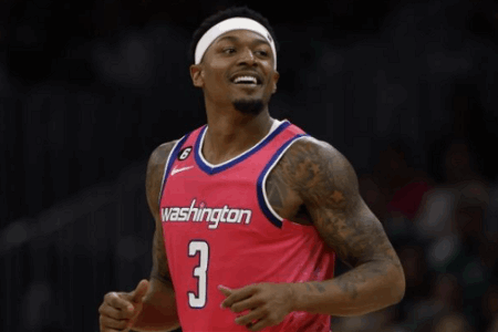 反败为胜！奇才逆转太阳结束10连败