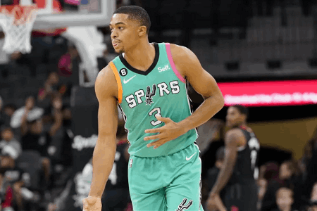 竞篮周四307 NBA 马刺 VS 鹈鹕