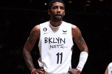 欧文明天复出打雄鹿，米德尔顿大概率缺阵