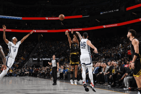 NBA：普尔32分遭驱逐 克莱24+9 莫兰特36+7+8 勇士轻取灰熊
