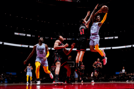 NBA：狄龙25+6 莫兰特19+17 西亚卡姆25+10 灰熊轻取猛龙