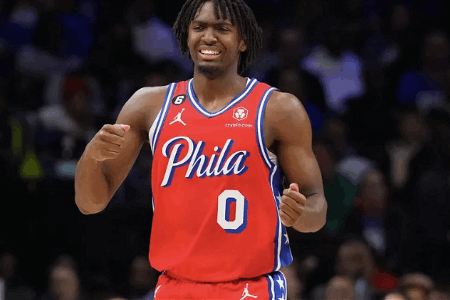 明天76人打鹈鹕，马克西状态已升级为大概率出战