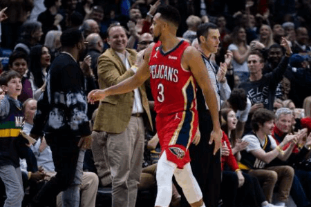 NBA：CJ11记三分砍42+5 锡安36+5 恩比德37+8+5 鹈鹕击退76人