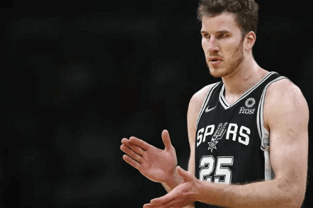 珀尔特尔：若我不被交易 我有强烈意愿与球队续约！