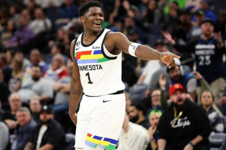 NBA-爱德华兹44分 申京19+16+7 森林狼送火箭13连败
