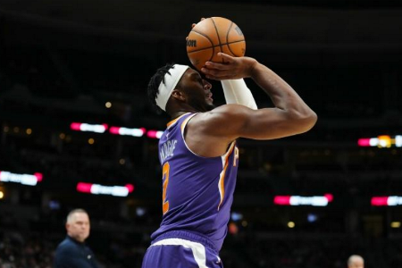 NBA-布里奇斯22分 希尔德22+8 太阳送步行者7连败