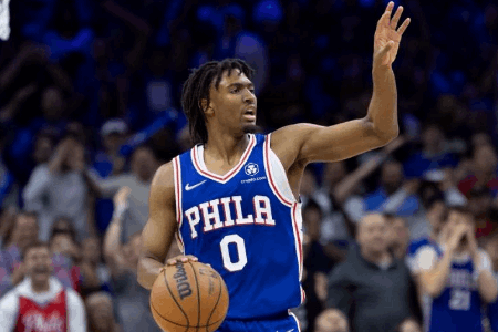 NBA-马克西32+6 福克斯31+9 76人逆转终结国王6连胜