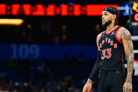 雅虎记者：猛龙球员小特伦特是湖人在截止日前关注的球员之一