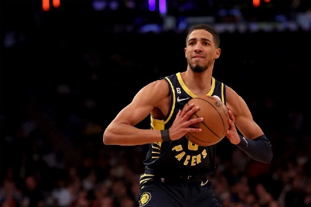 🏀哈利伯顿32+7+6 东契奇39+9+6 步行者力克独行侠