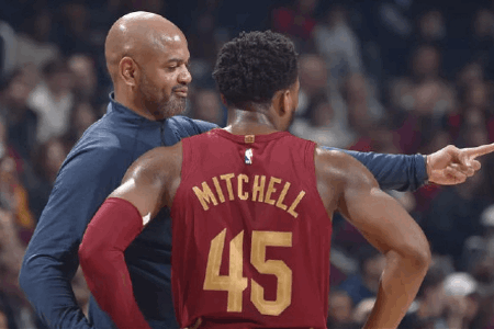 竞彩篮球周二302推荐：骑士VS黄蜂