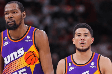 杜兰特&布克合作前4场季后赛均砍25+ 历史第三对组合 OK也曾达成