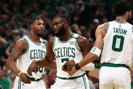 竞彩篮球周四303推荐：凯尔特人VS老鹰