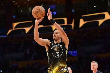 维金斯：我认为普尔会打出很出色的系列赛 展现他自己