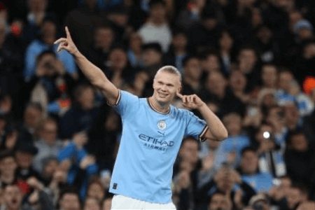 哈兰德：我们赢得了三冠王，这一刻我将终生铭记