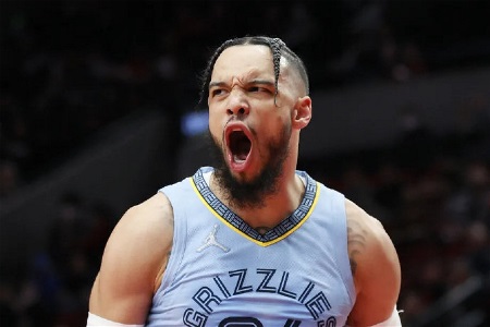 Woj：狄龙已与火箭签下一份4年8000万的合同