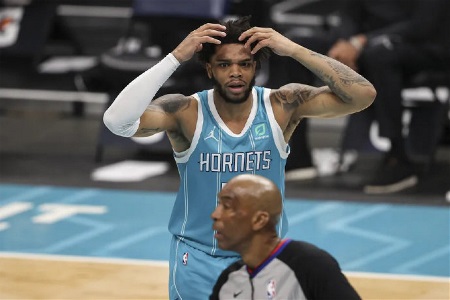 迈尔斯-布里奇斯将签下1年790万资质报价 他与黄蜂续约分歧很大