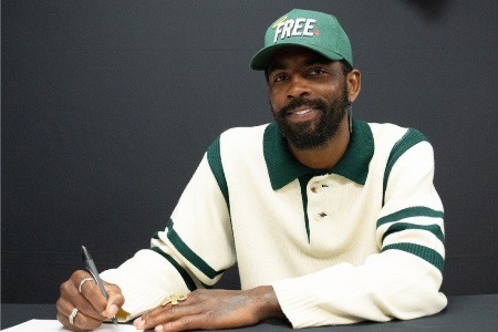 Shams：欧文与安踏签下五年代言合同 担任首席创意官