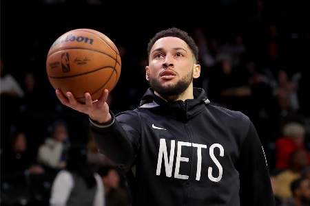 美记：篮网还没有就本西参与利拉德交易进行任何有意义谈判