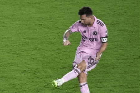 进球网：梅西提醒人们历史最佳就在这里，但这样的球可遇不可求