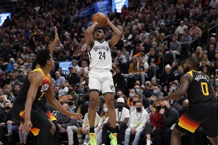 卡梅隆-托马斯：如果拥有球权我场均能拿下25分 轻轻松松！