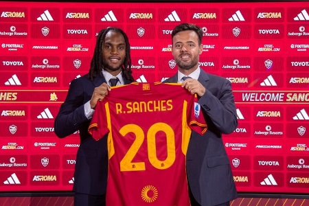 官方：罗马租借25岁巴黎中场桑谢斯，租借费100万欧买断费1500万欧