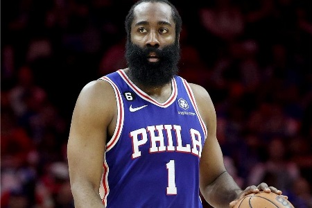 费记：哈登希望未来有机会在中国打球