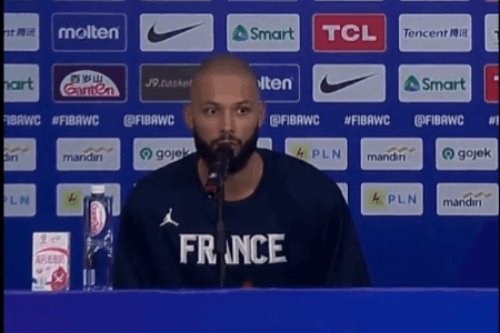 法国男篮30分惨败加拿大男篮！富尼耶：我们被狠狠地踢了屁股