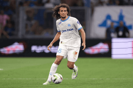 迪马：拉齐奥1800万总价报价马赛中场贡多齐，对谈妥很乐观